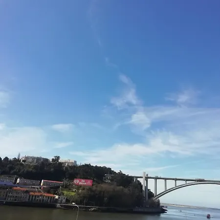 Апартаменты Riverside Порту